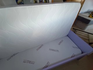Cama infantil con colchón y cajones