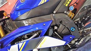 Tapas chasis Yamaha R6 08-16 Carbono