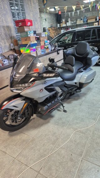 Honda Gold Wing 1800 DTC Gris/naranja