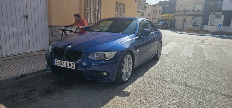 BMW Serie 3 330 d Coupé xDrive 2010, foto 2