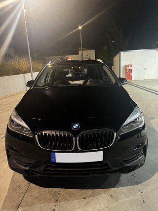BMW 218i Active Tourer automático – 2018 – 106.000