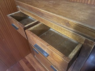 Zapatero de madera