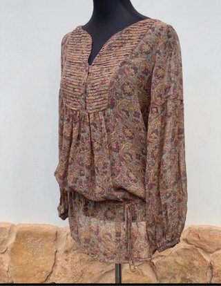 Blusa CARAMELO estampado paisley