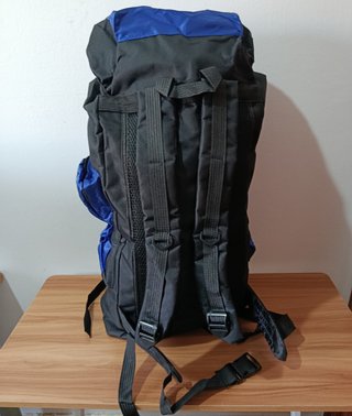 Mochila Azul 80L Impermeable Nueva