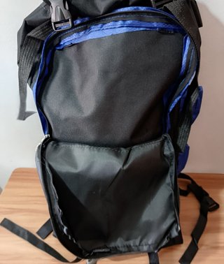 Mochila Azul 80L Impermeable Nueva