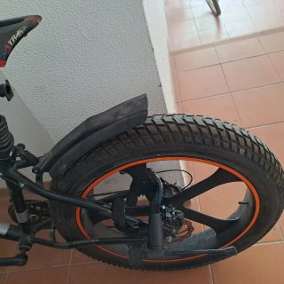Bicicleta Fat Bike en ótimo estado geral