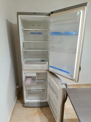 Nevera LG plateada