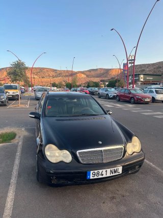 Mercedes-Benz Clase C 2003