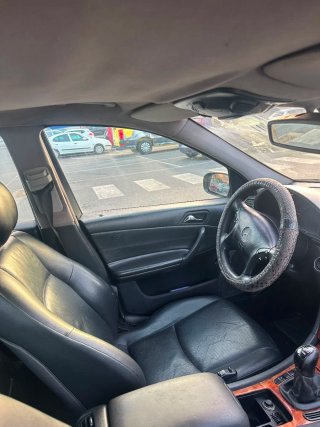 Mercedes-Benz Clase C 2003