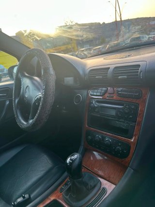 Mercedes-Benz Clase C 2003