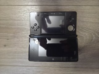 Nintendo 3DS Negra + H Shop