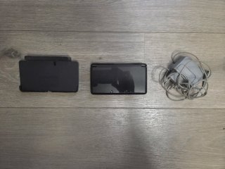 Nintendo 3DS Negra + H Shop