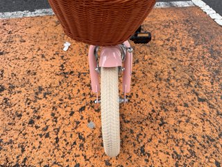 Bicicleta infantil rosa sin usar