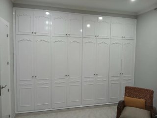 8 puertas armario empotrado y 8 puertas altillo