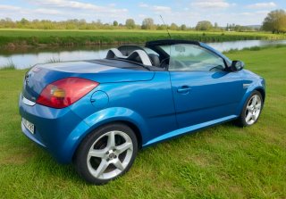 Opel Tigra 2007