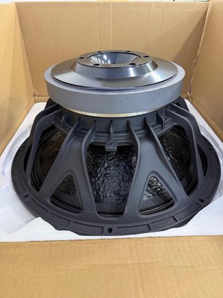 Subwoofer Profesional 18 1500W/3000W AES