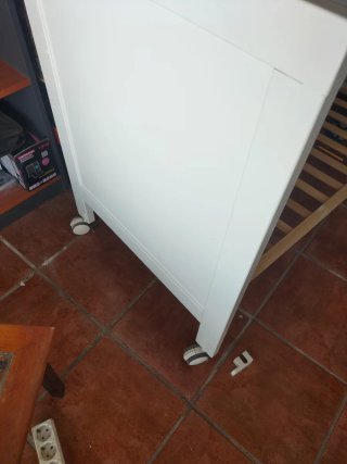 Cuna de bebé de madera abatible