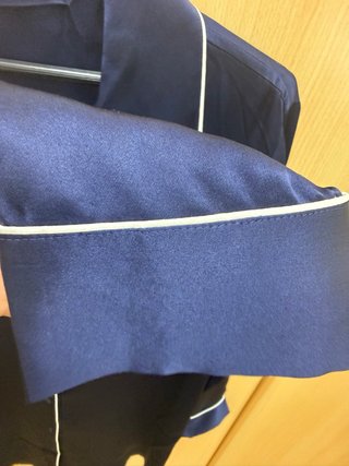 Bata/Camisón azul nueva con etiqueta