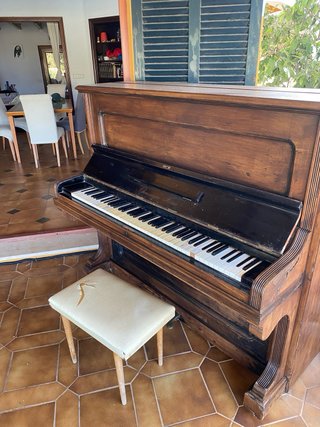 Piano antiguo Chassaigne Frères