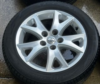 Llantas Toyota Corolla 16 pulgadas
