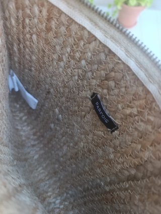Bolso de sobre Parfois yute.