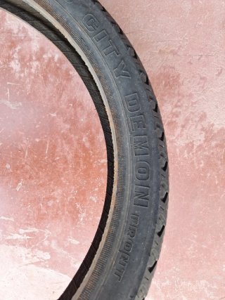 Neumático Pirelli City Demon 2.75-18