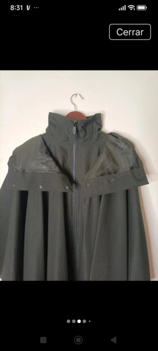 Zara Capa Trench Impermeable Edición Limitada