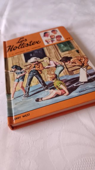 Los Hollister y el misterio del rancho