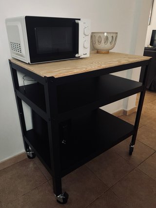 Carrito auxiliar negro madera pino