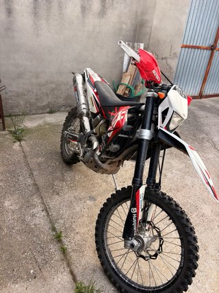 Husqvarna TE449 Enduro Moto