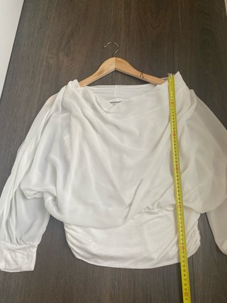 Blusa elegante blanca talla única