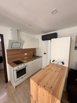 2 casas + almacen + oficina