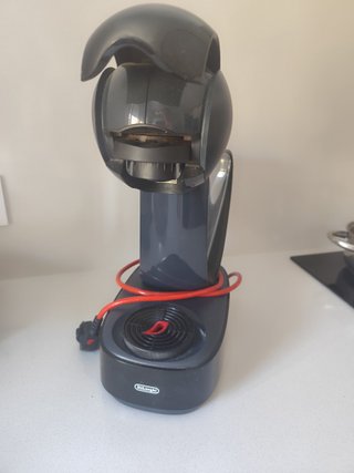 Cafetera Dolce Gusto Negra