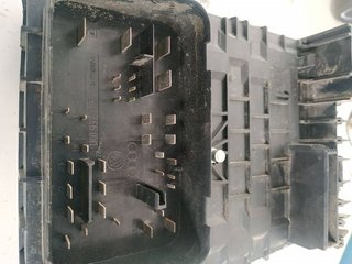 CAJA RELES / FUSIBLES SEAT LEON (1P1) Comfort Limited