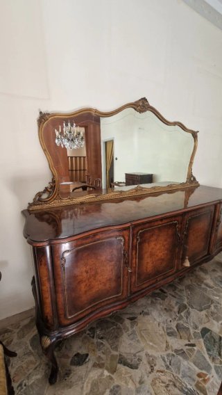 Credenza vintage con specchiera