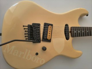 Guitarra Kramer JK 1000 BK Japan