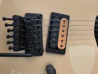 Guitarra Kramer JK 1000 BK Japan