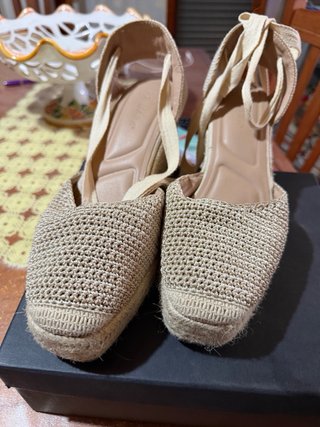 Espadrillas Primark Beige con Laccio