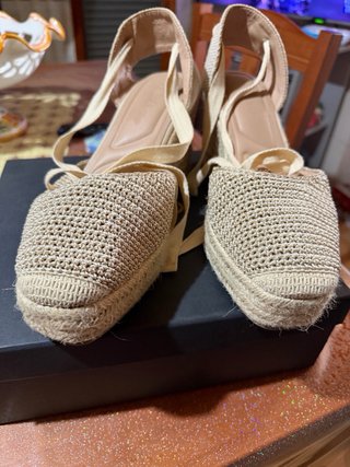 Espadrillas Primark Beige con Laccio