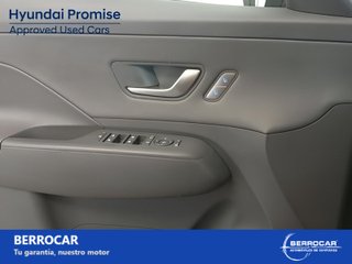 Hyundai Kona EV 160kW 65kWh Style 2C
