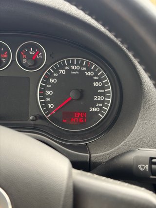 Volante Audi A3 8P o A4 B7 con Airbag