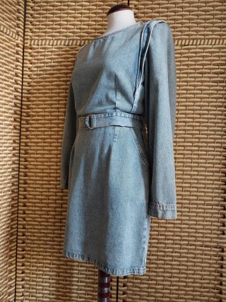 Vestido vaquero con cinturón Talla S