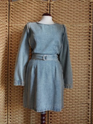 Vestido vaquero con cinturón Talla S