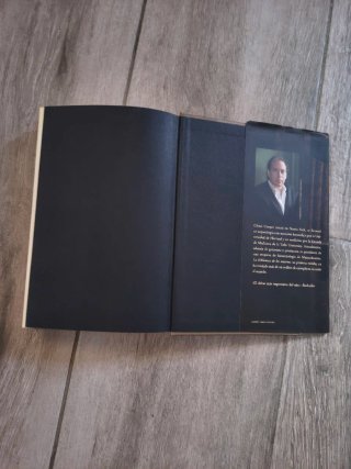La biblioteca de los muertos