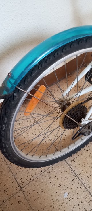 Bicicleta Infantil Btwin "24" y 6V
