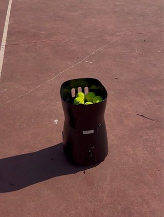 Lanzador Automático de Pelotas de Tenis / Padel