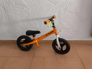 Bicicleta de equilibrio Btwin naranja