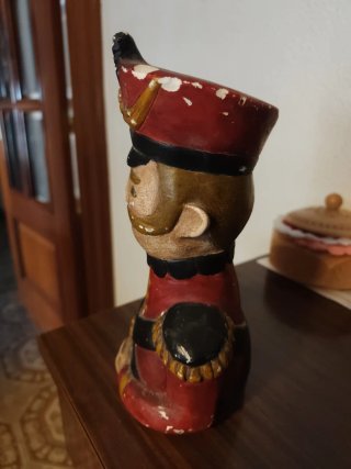 Figura militar antigua decorativa