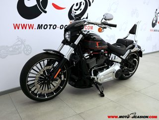 HARLEY-DAVIDSON BREAKOUT