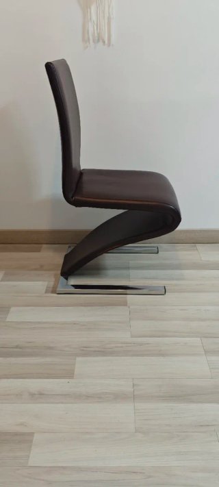 6 Sillas modernas cuero y metal